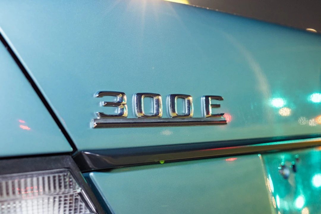 1991 Mercedes-Benz W124 E-Class - Image 25 of 31