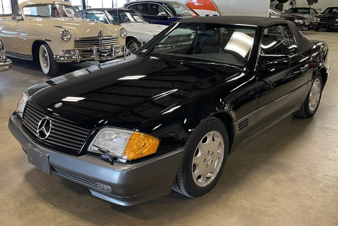 1991 Mercedes-Benz R129 SL-Class - Image 2 of 31