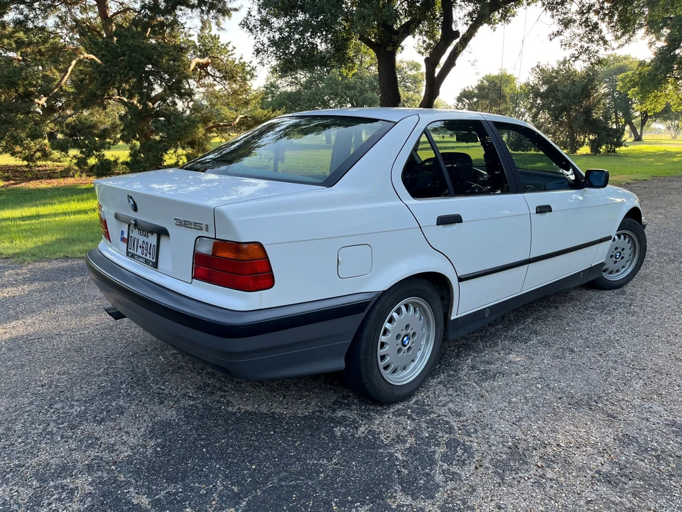1992 BMW E36 3 Series - Image 8 of 31