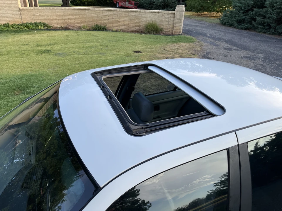 1992 BMW E36 3 Series - Image 18 of 31