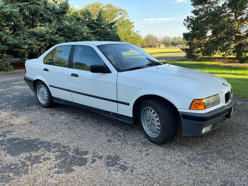 1992 BMW E36 3 Series - Image 12 of 31
