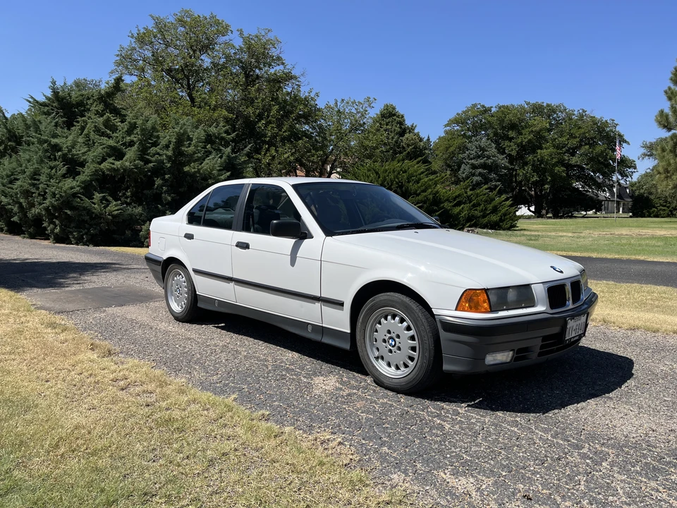 1992 BMW E36 3 Series - Image 11 of 31
