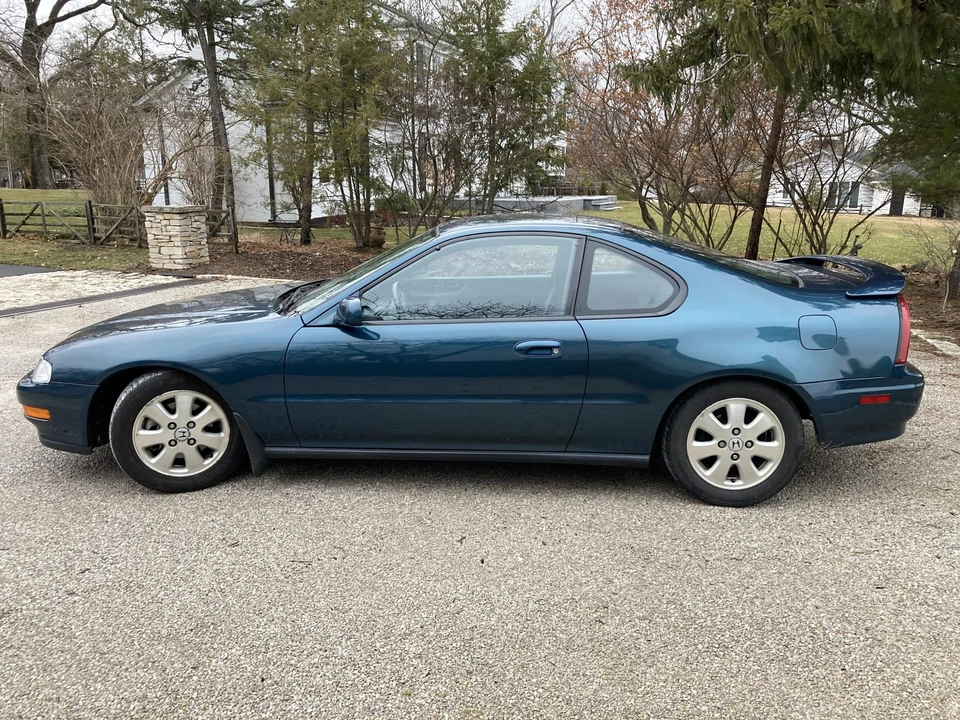 1993 Honda Prelude 4th Gen - Image 9 of 31