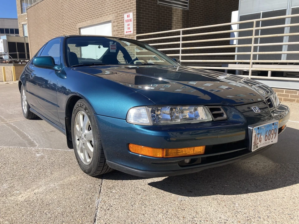 1993 Honda Prelude 4th Gen - Image 3 of 31
