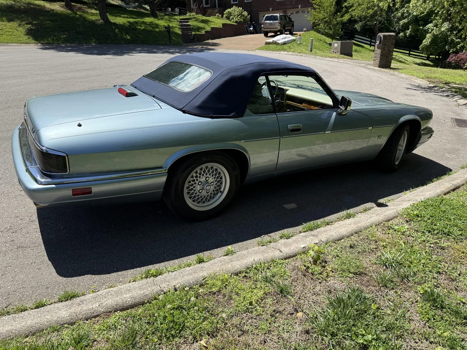 1994 Jaguar XJS Convertible - Image 13 of 31