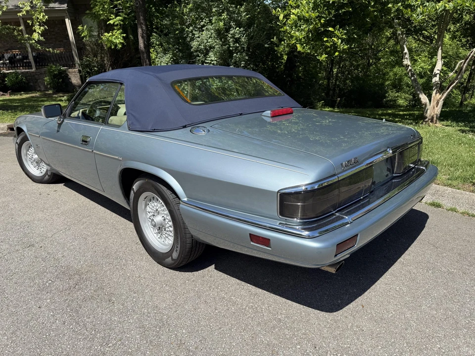 1994 Jaguar XJS Convertible - Image 7 of 31