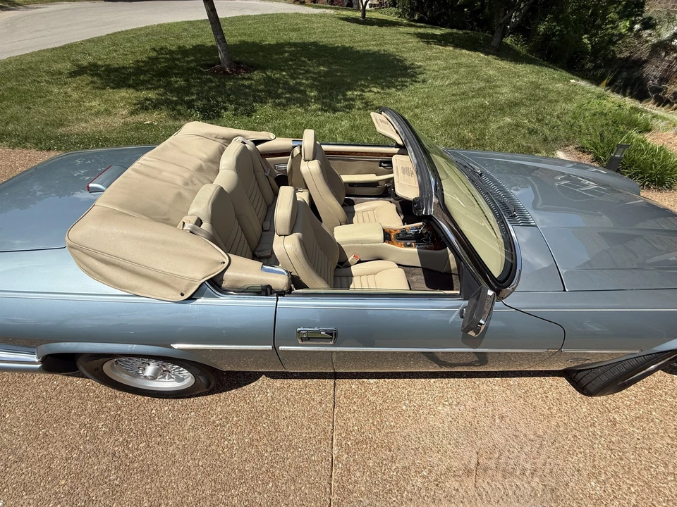 1994 Jaguar XJS Convertible - Image 23 of 31