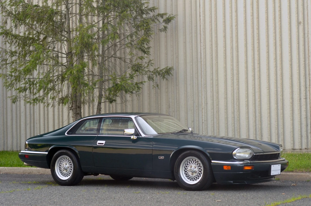 1994 Jaguar XJS - Image 2 of 31