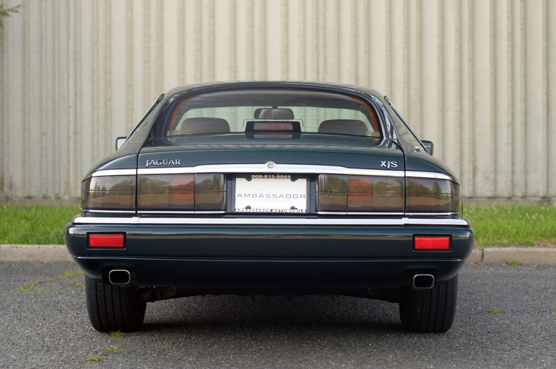 1994 Jaguar XJS - Image 9 of 31