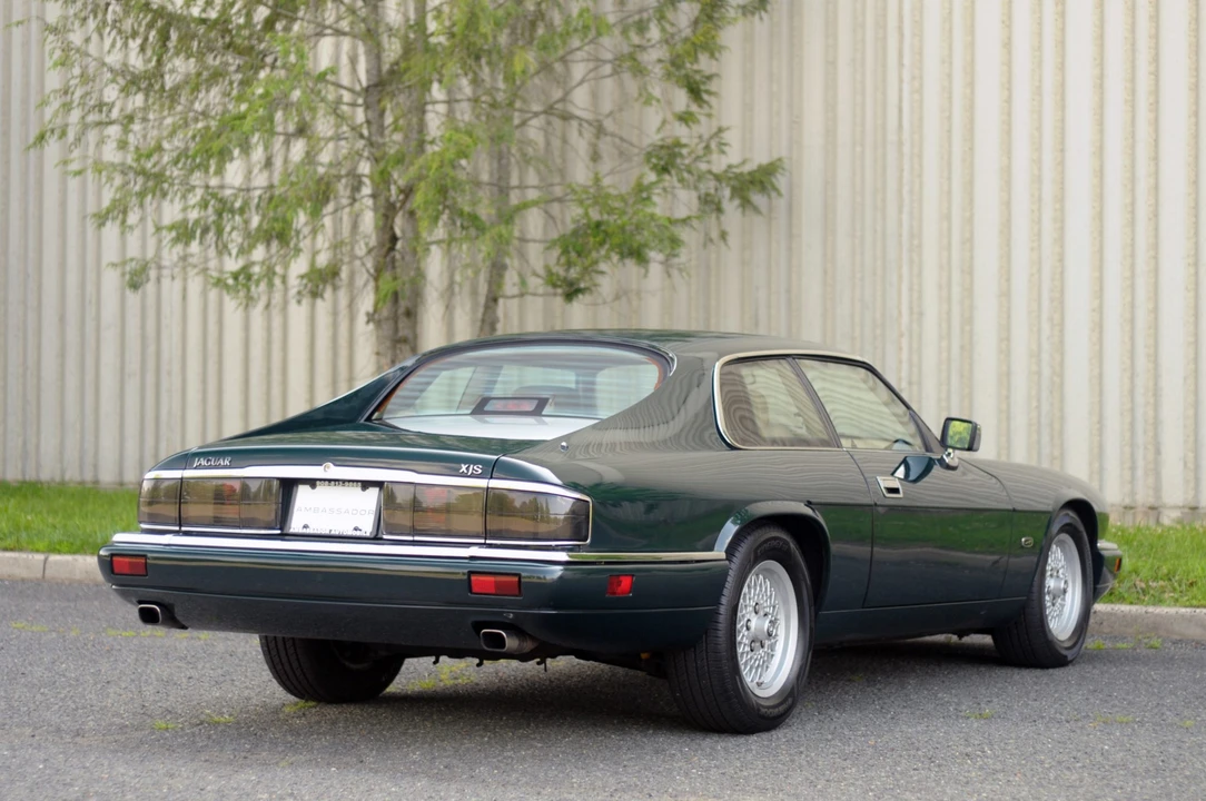 1994 Jaguar XJS - Image 11 of 31