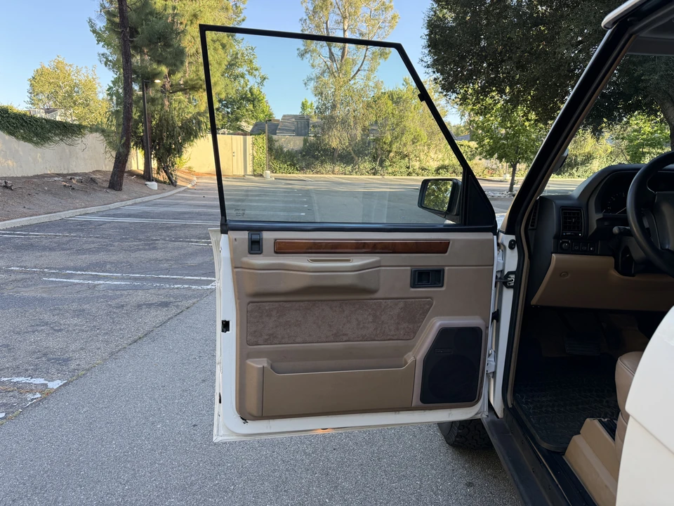 1995 Land Rover Range Rover Classic - Image 27 of 31