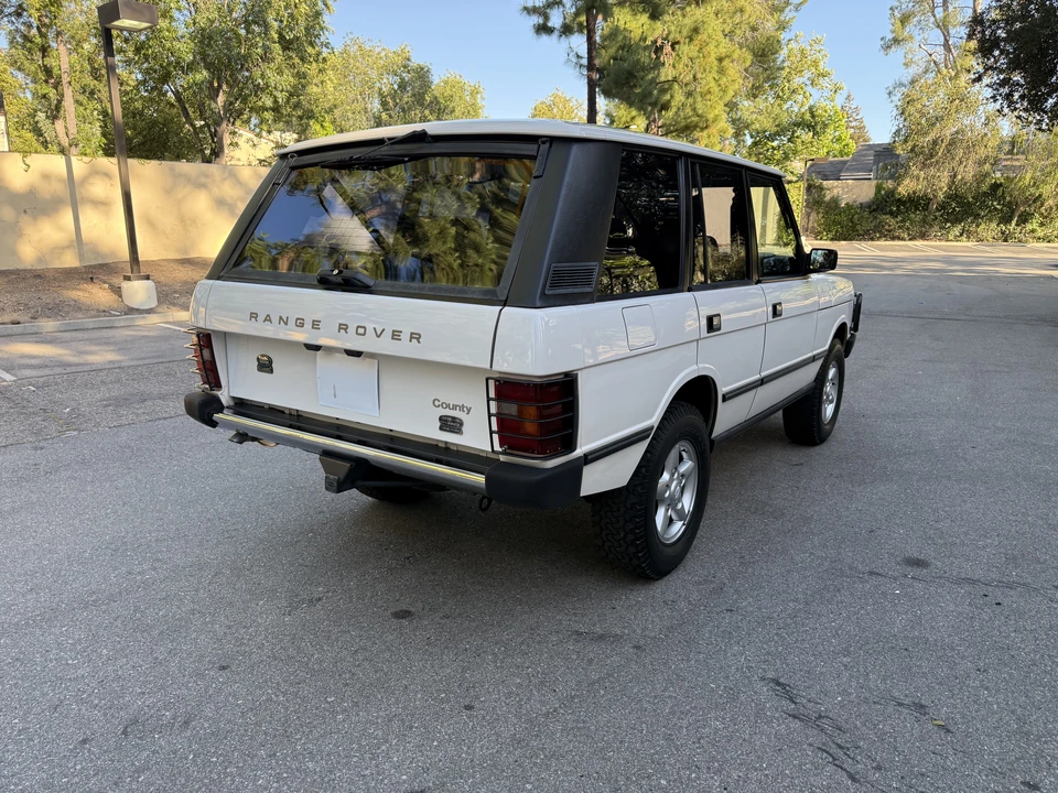 1995 Land Rover Range Rover Classic - Image 8 of 31