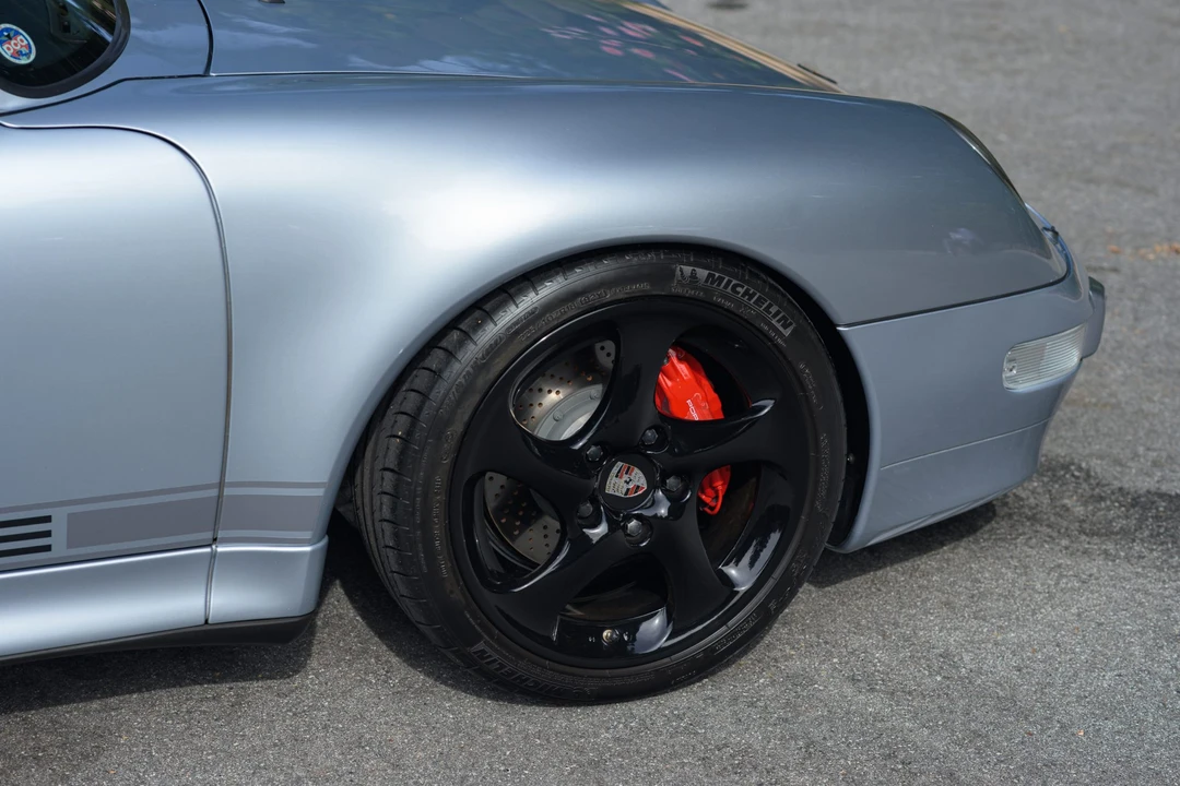 1996 Porsche 993 Carrera 4S - Image 26 of 31