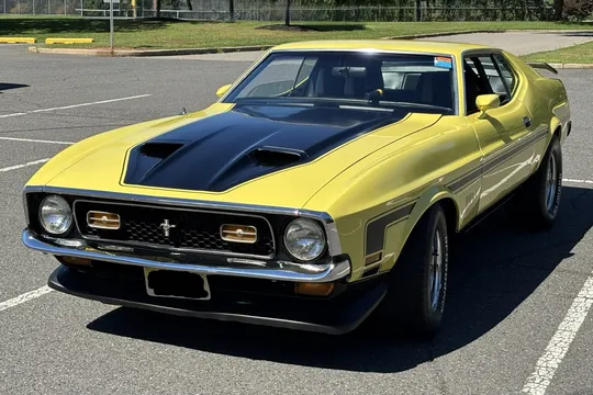 1971 Ford Mustang SportsRoof 5-Speed