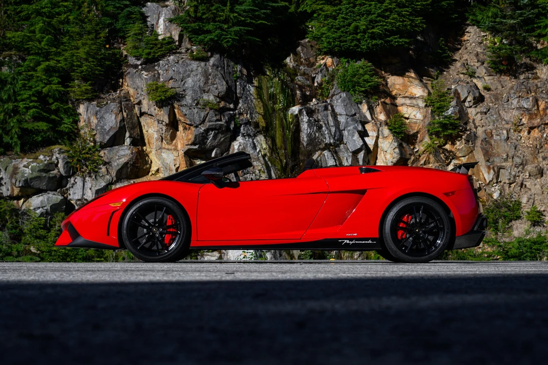 2014 Lamborghini Gallardo LP570-4 Spyder Performante - Image 15 of 31