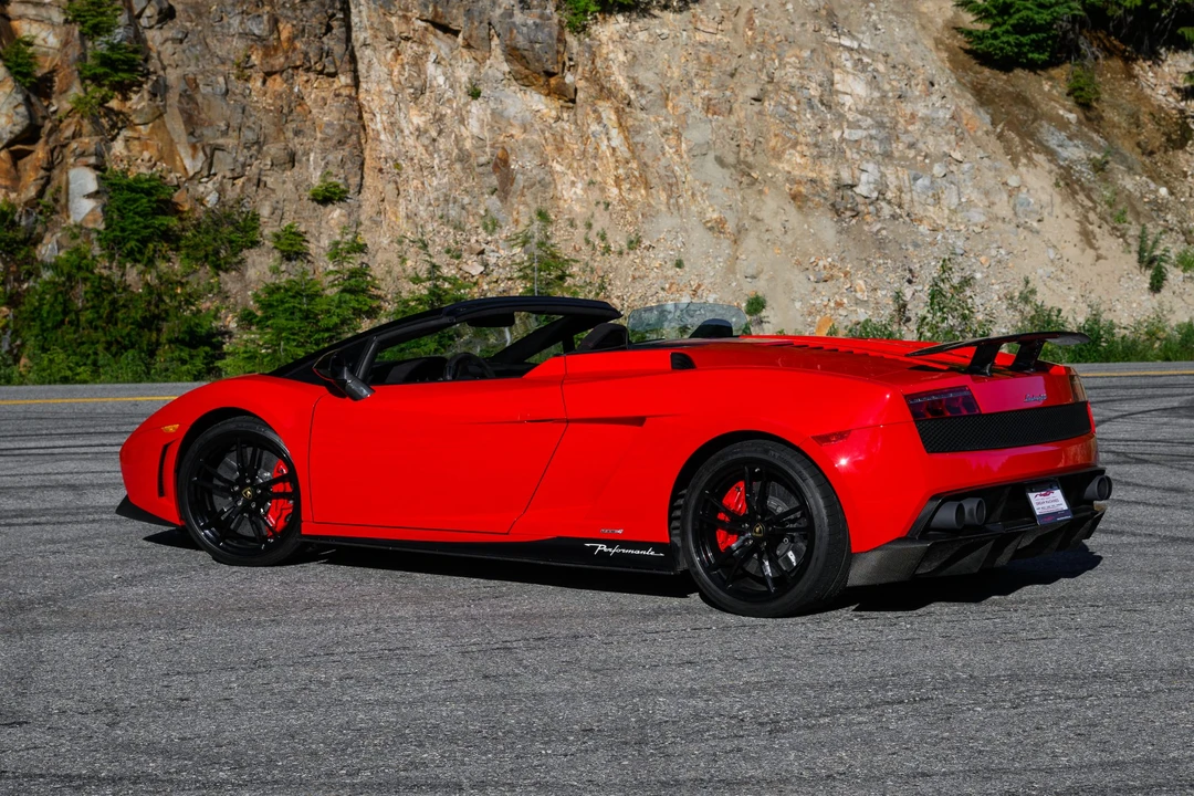 2014 Lamborghini Gallardo LP570-4 Spyder Performante - Image 19 of 31