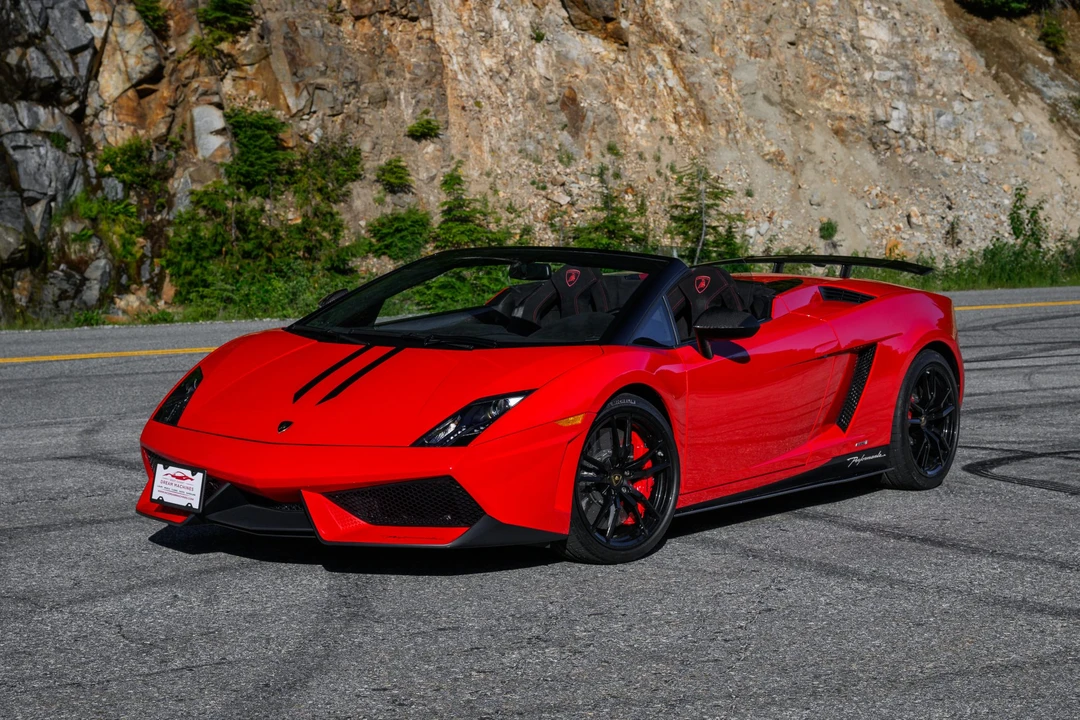 2014 Lamborghini Gallardo LP570-4 Spyder Performante - Image 8 of 31