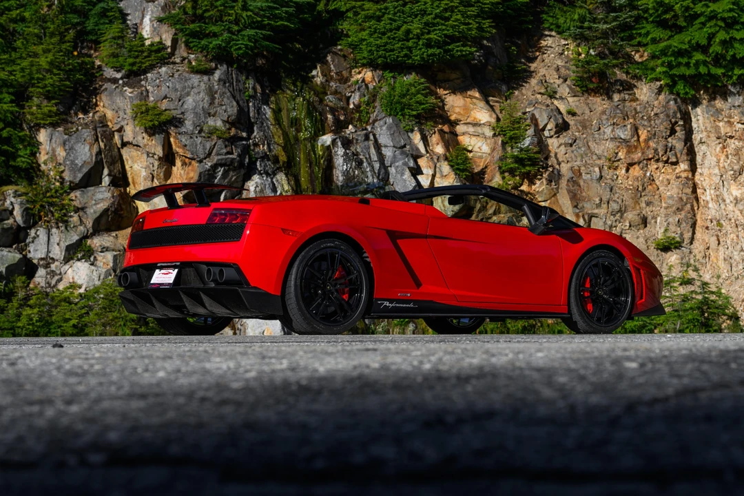 2014 Lamborghini Gallardo LP570-4 Spyder Performante - Image 27 of 31