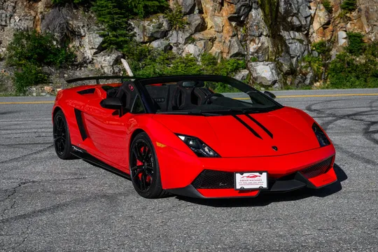 2014 Lamborghini Gallardo LP570-4 Spyder Performante - Image 2 of 31