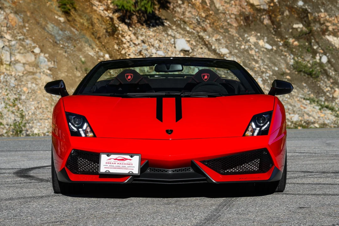 2014 Lamborghini Gallardo LP570-4 Spyder Performante - Image 5 of 31