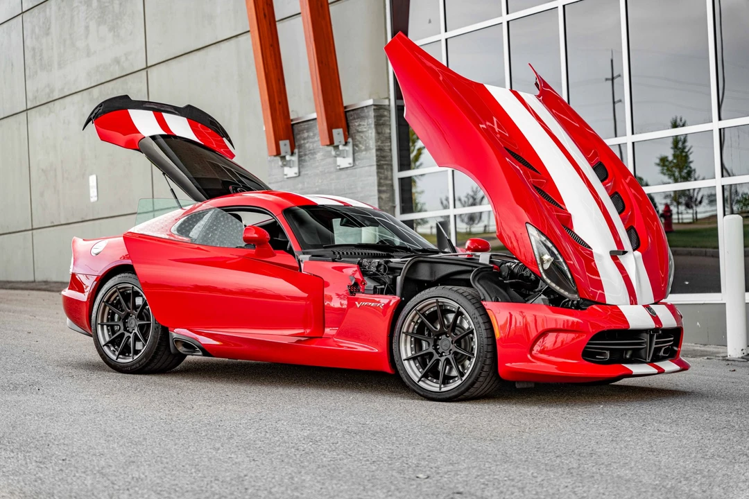 2015 Dodge Viper 5th Gen - Image 9 of 31