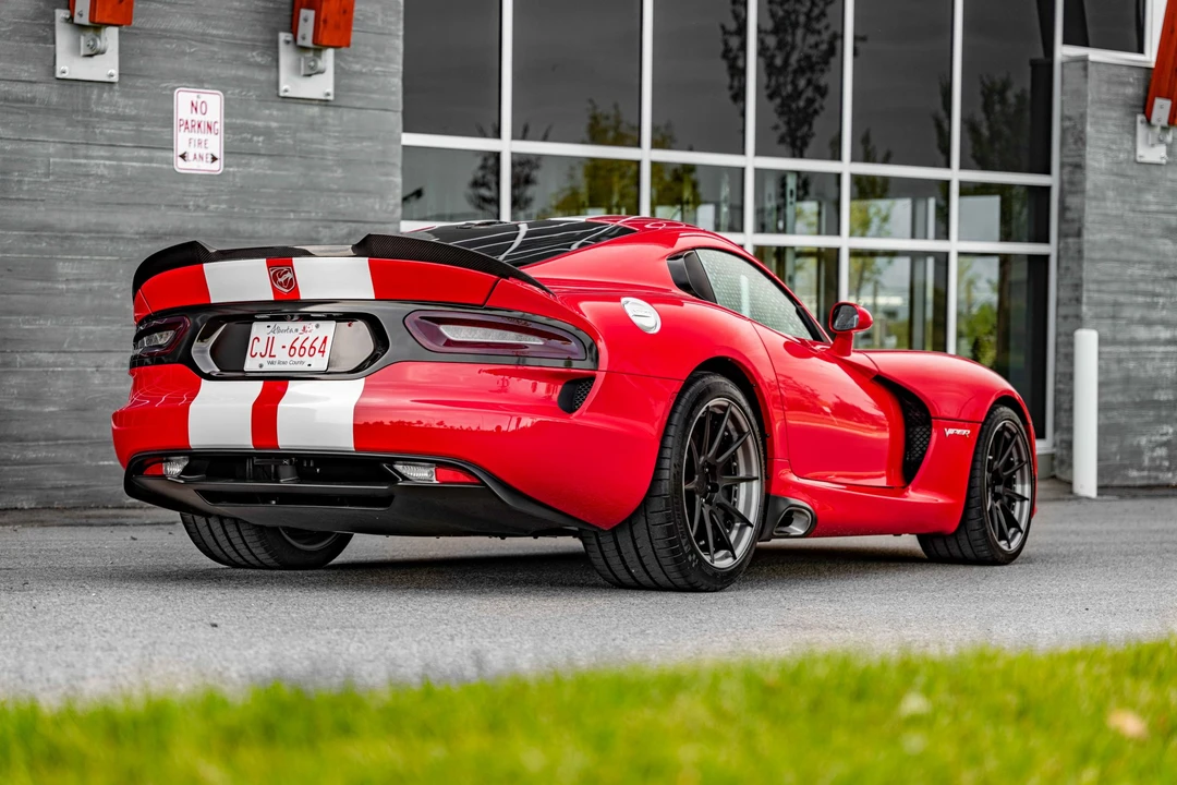 2015 Dodge Viper 5th Gen - Image 5 of 31