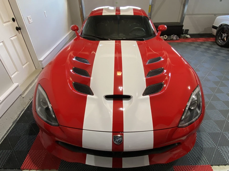 2015 Dodge Viper 5th Gen - Image 11 of 31