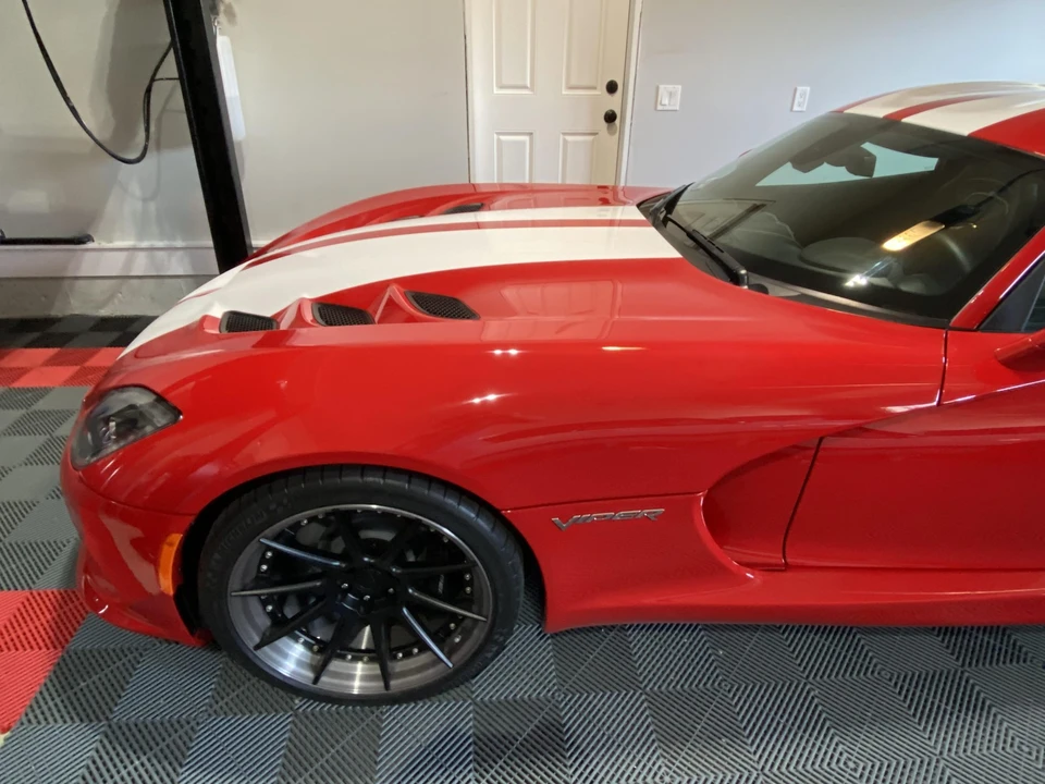 2015 Dodge Viper 5th Gen - Image 27 of 31