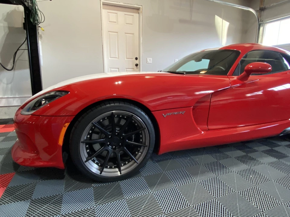 2015 Dodge Viper 5th Gen - Image 29 of 31