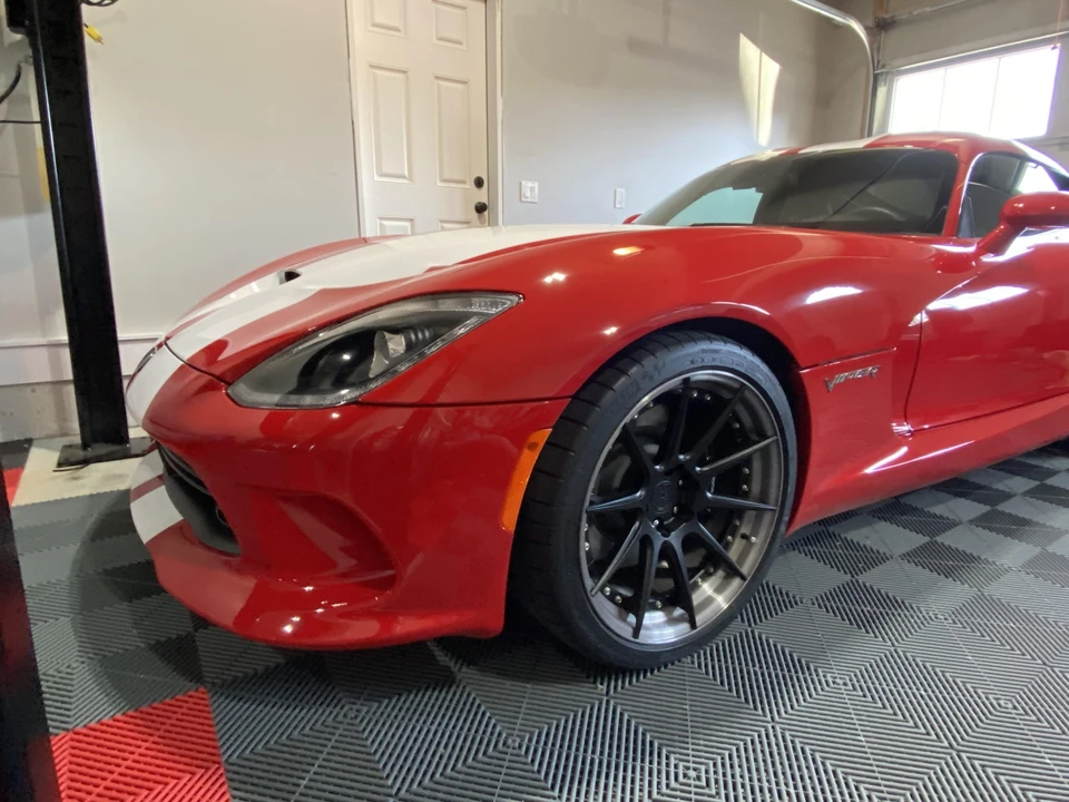 2015 Dodge Viper 5th Gen - Image 28 of 31