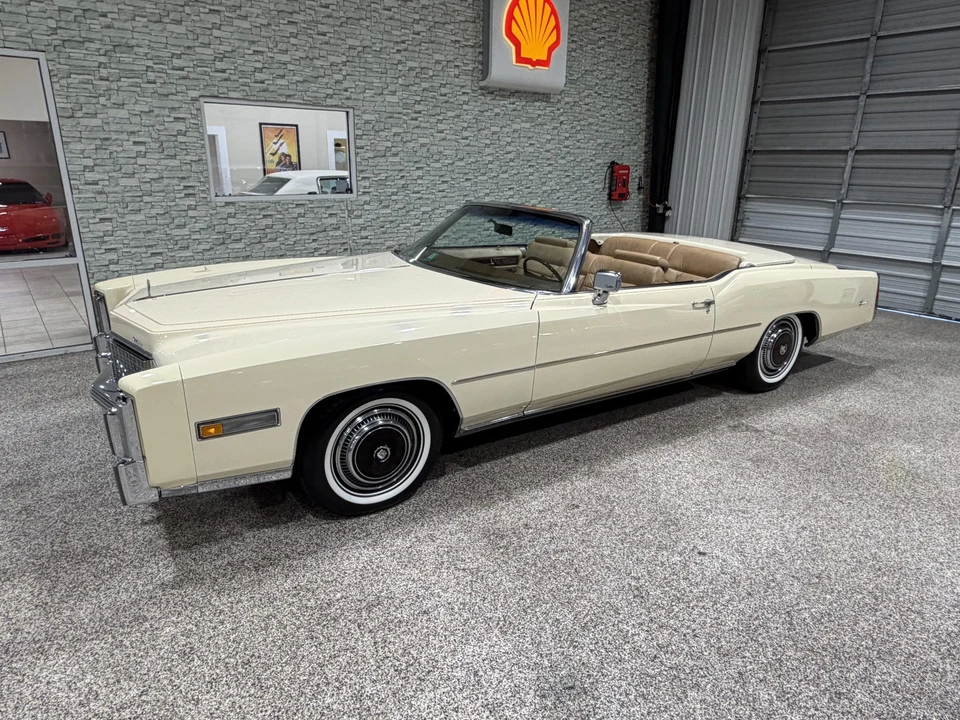 1976 Cadillac Eldorado 9th Gen - Image 28 of 31