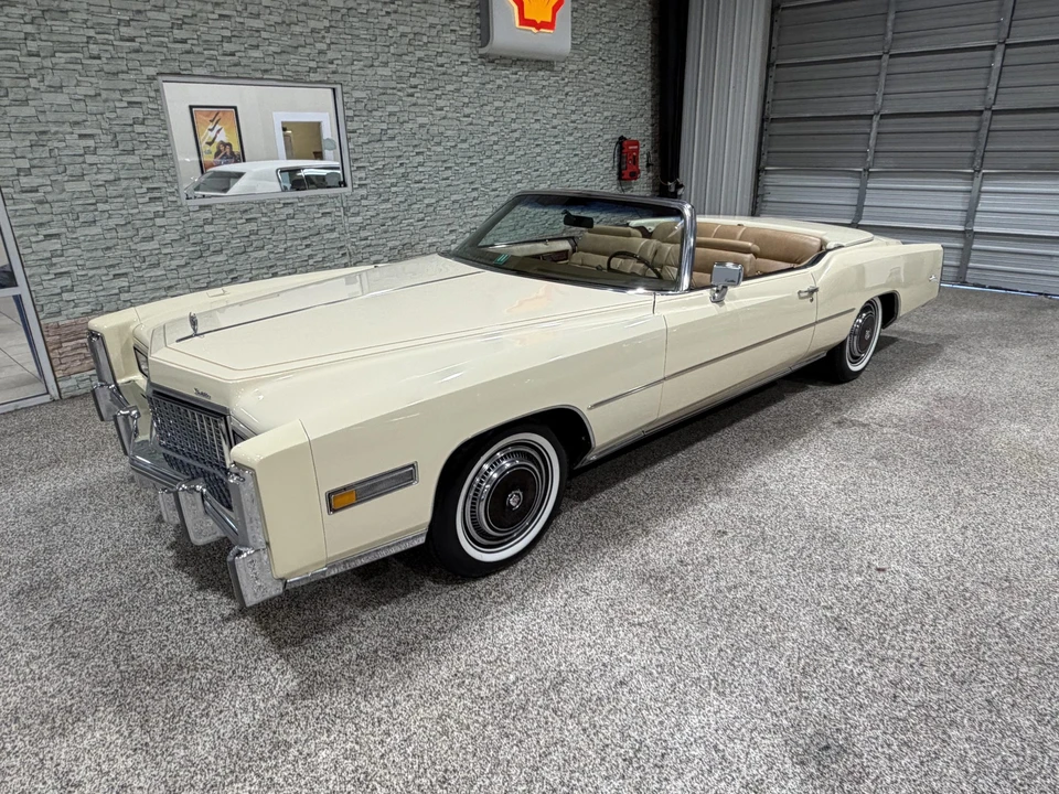 1976 Cadillac Eldorado 9th Gen - Image 27 of 31