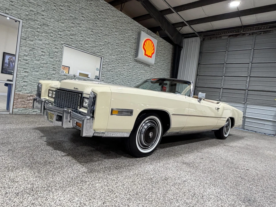 1976 Cadillac Eldorado 9th Gen - Image 26 of 31