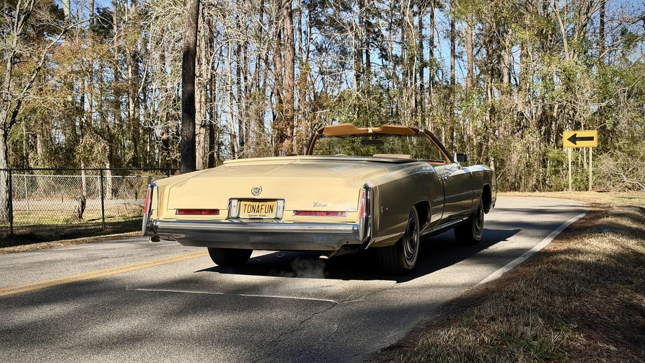 1976 Cadillac Eldorado 9th Gen - Image 12 of 31