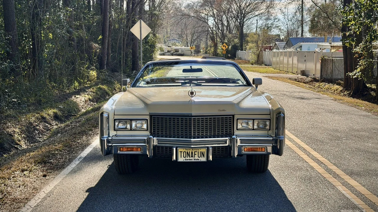 1976 Cadillac Eldorado 9th Gen - Image 17 of 31
