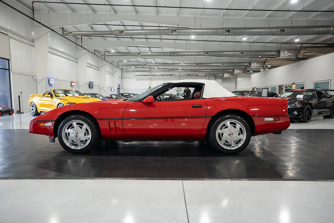 1989 Chevrolet Corvette C4 - Image 15 of 31