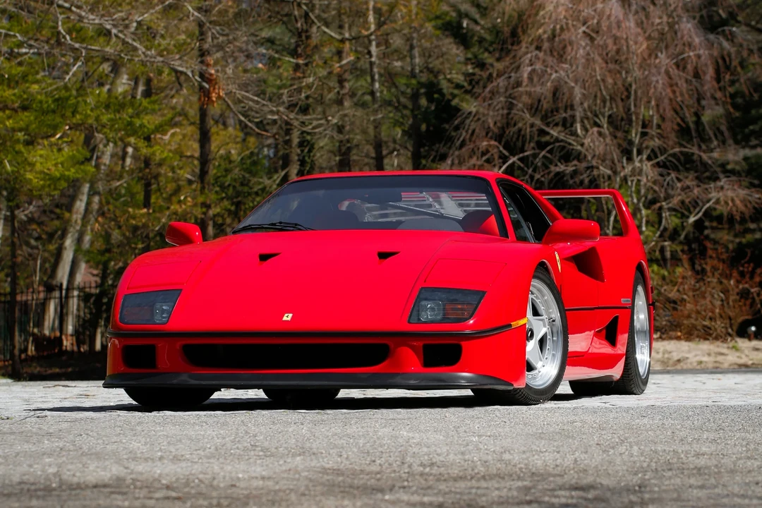 1991 Ferrari F40 - Image 2 of 6