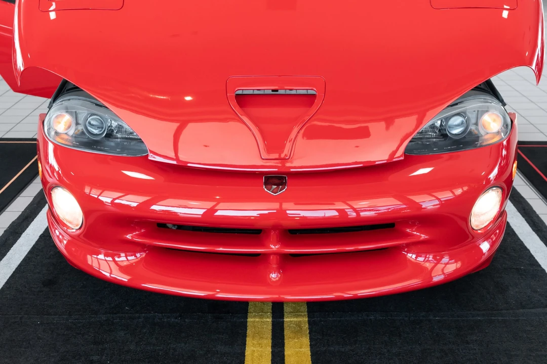 1997 Dodge Viper GTS 2nd Gen - Image 11 of 31