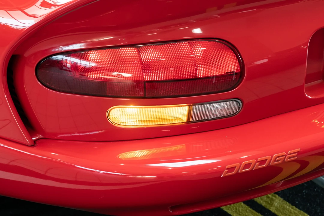 1997 Dodge Viper GTS 2nd Gen - Image 24 of 31