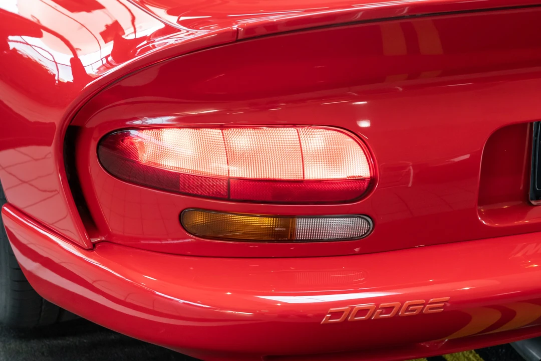 1997 Dodge Viper GTS 2nd Gen - Image 23 of 31