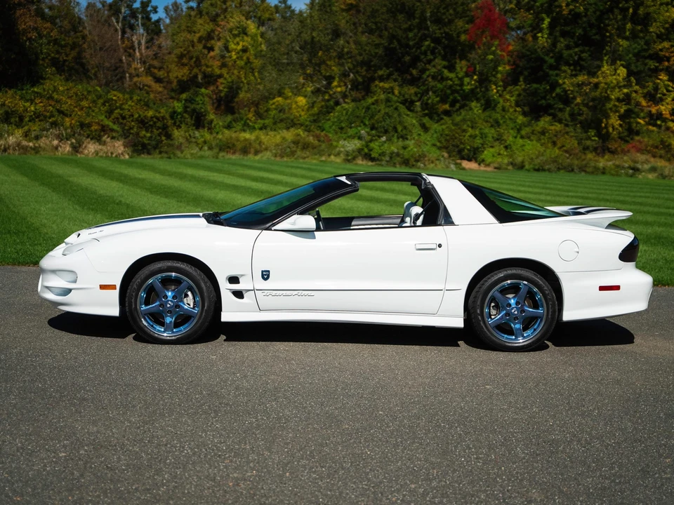 1999 Pontiac Firebird Trans Am 4th Gen - Image 23 of 31