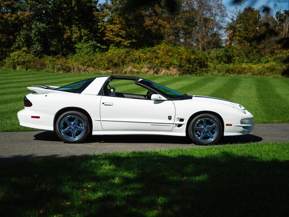 1999 Pontiac Firebird Trans Am 4th Gen - Image 28 of 31