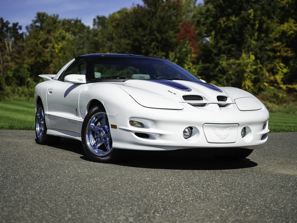 1999 Pontiac Firebird Trans Am 4th Gen - Image 16 of 31