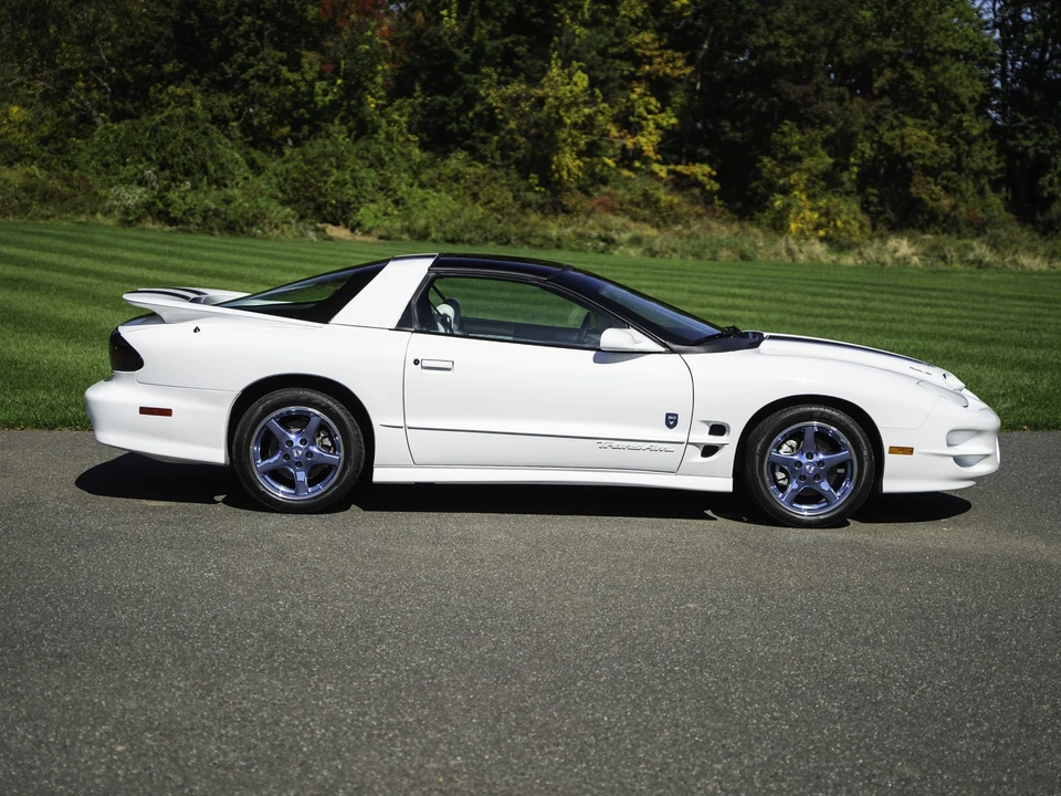 1999 Pontiac Firebird Trans Am 4th Gen - Image 13 of 31