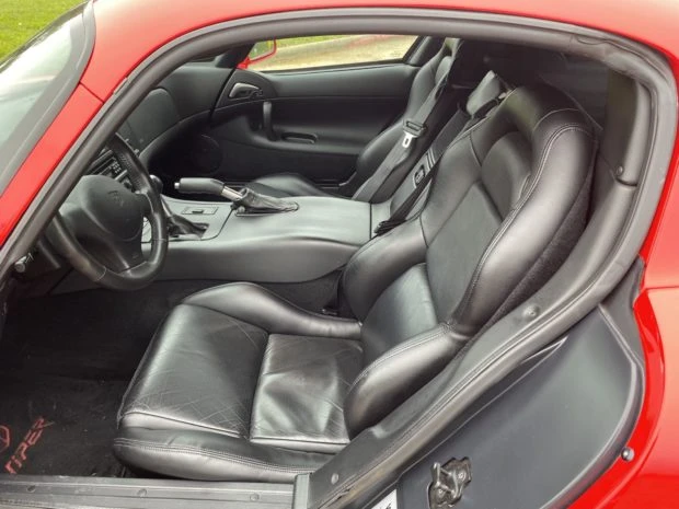 2000 Dodge Viper GTS 2nd Gen - Image 26 of 31