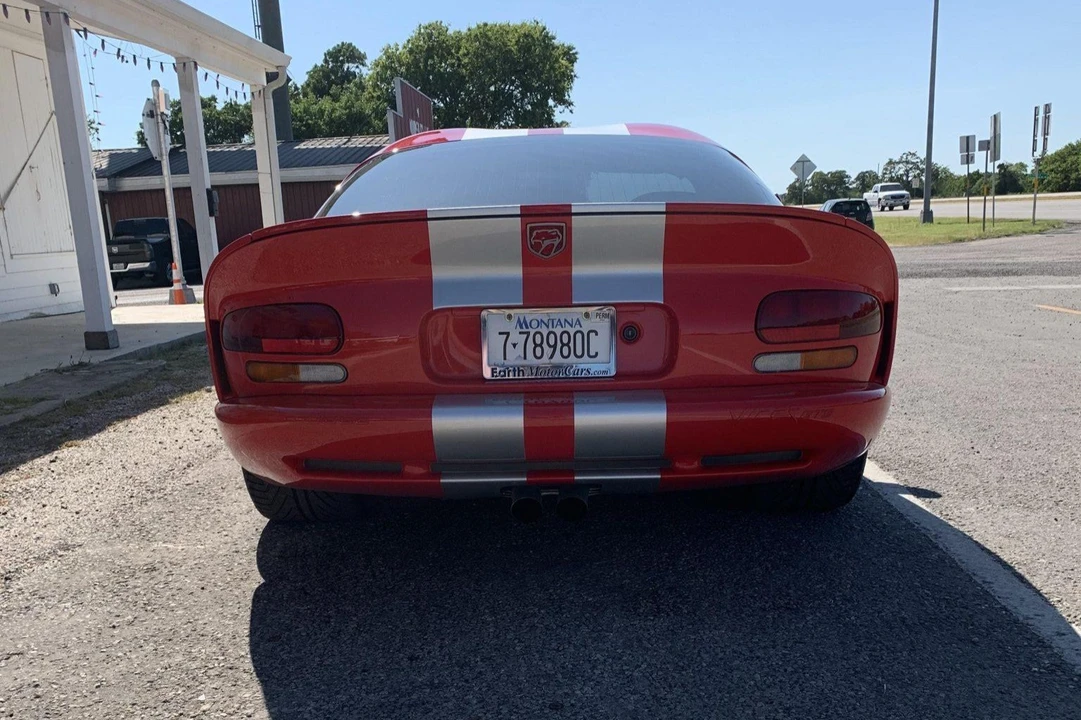 2000 Dodge Viper GTS 2nd Gen - Image 16 of 31