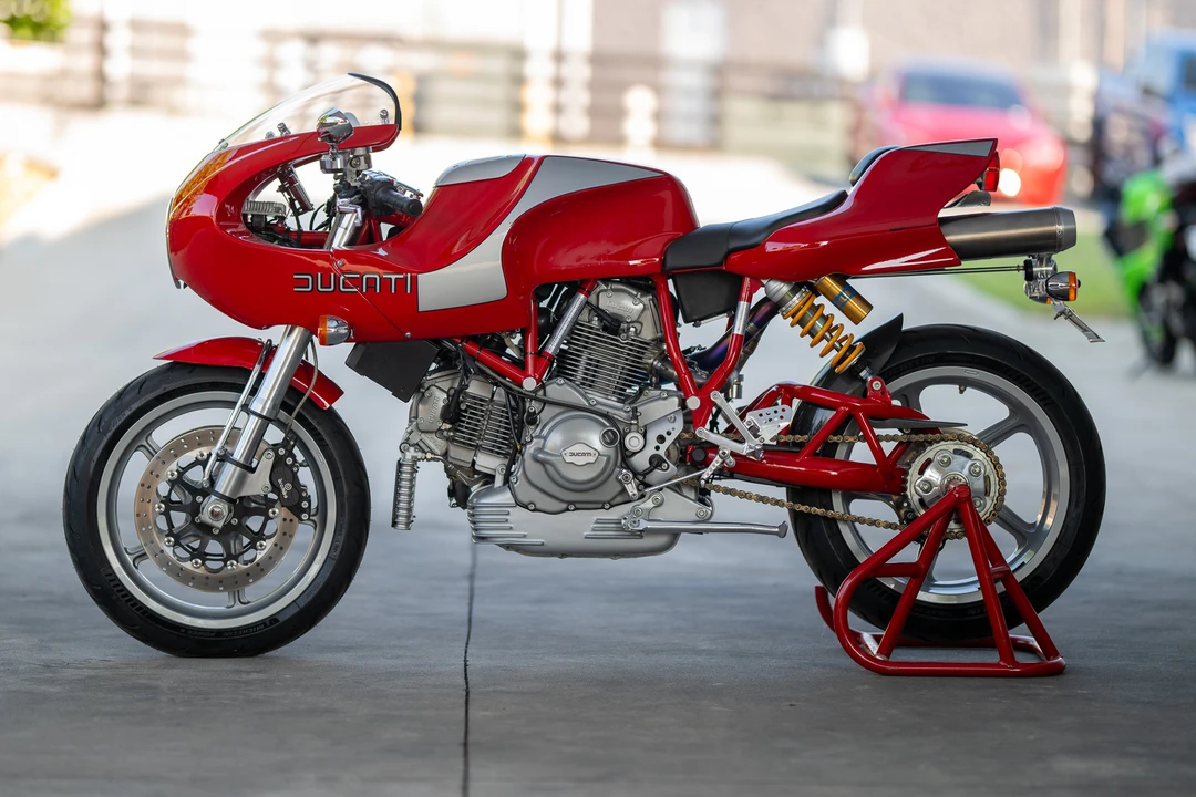 2002 Ducati MH900e - Image 5 of 31