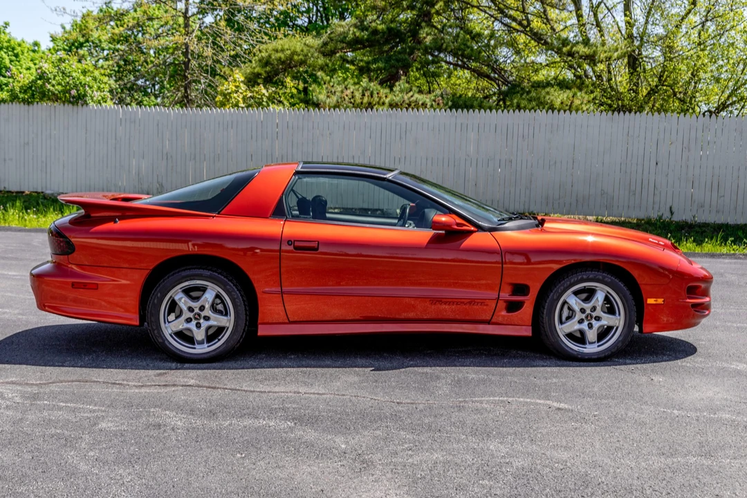 2002 Pontiac Firebird Trans Am 4th Gen - Image 14 of 31