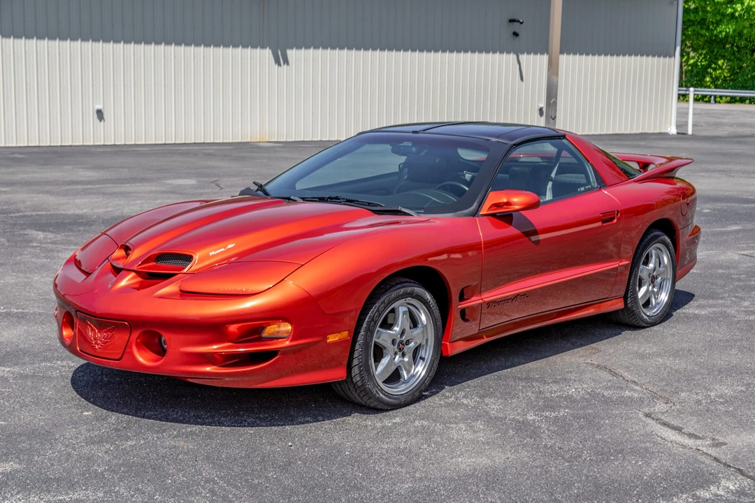 2002 Pontiac Firebird Trans Am 4th Gen - Image 2 of 31