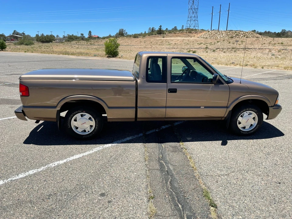 2003 GMC S-15/Sonoma - Image 17 of 31